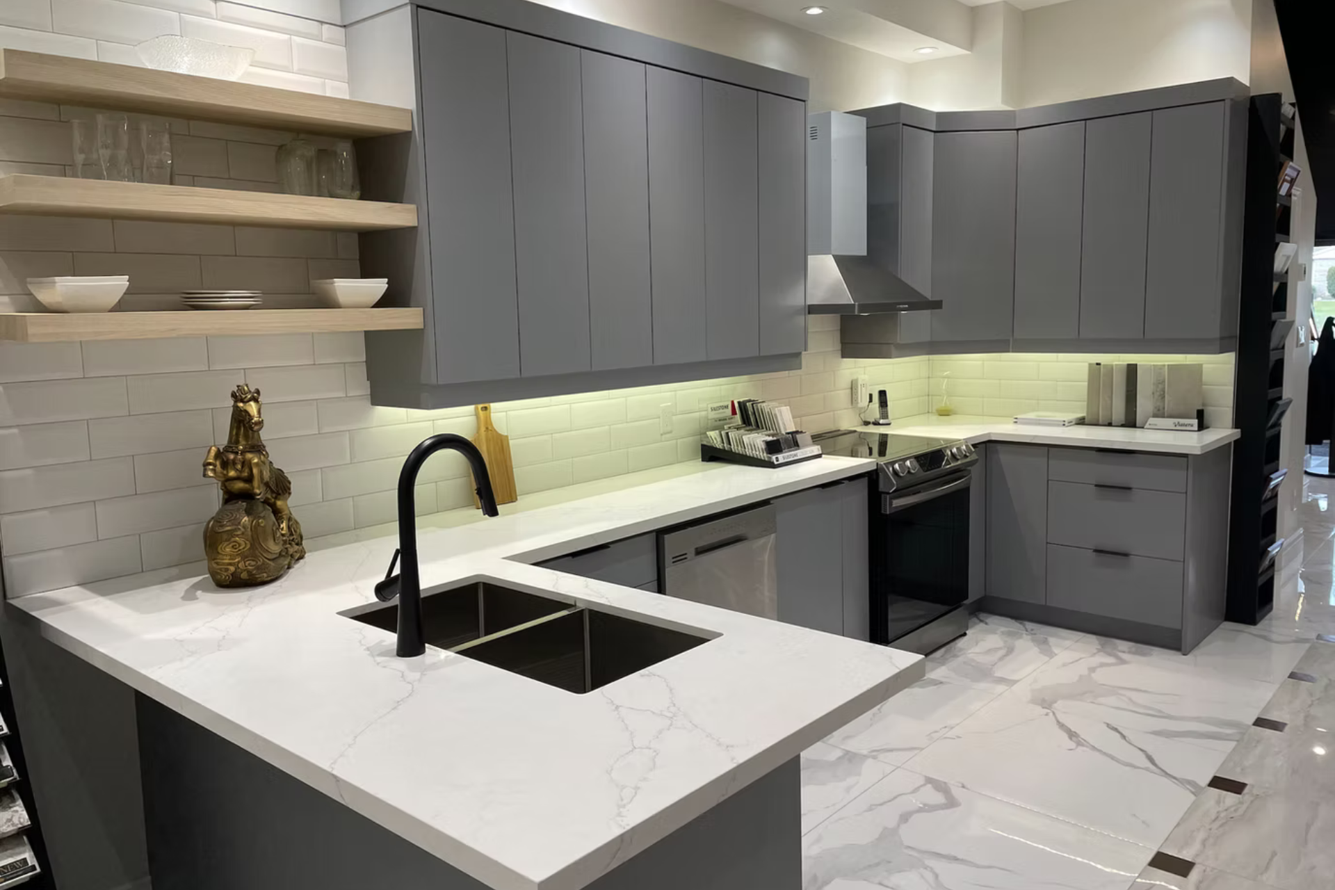 Grey Kitchen with Calacatta Quartz
