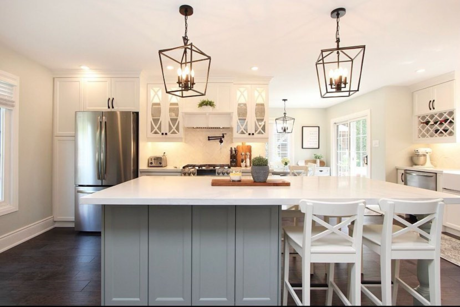 Transitional Kitchen with Island Seating